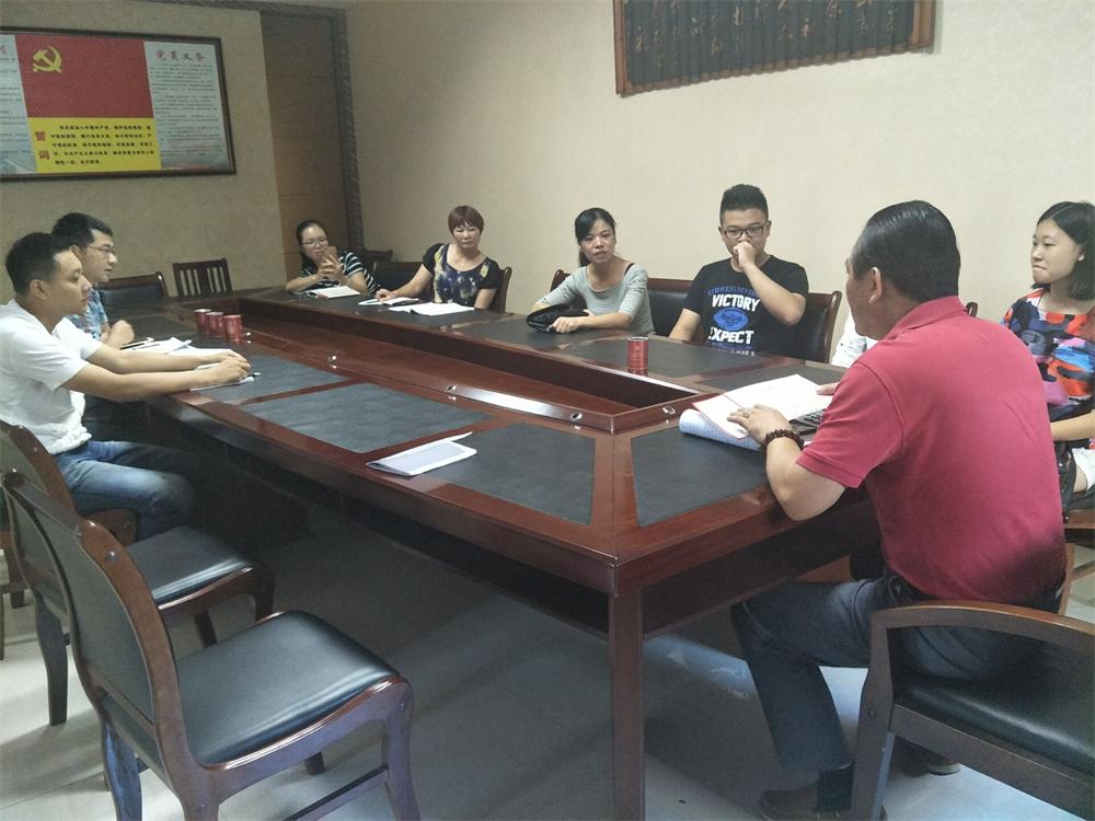 福建易順建筑工程有限公司2017年第一屆：“金秋助學(xué)，學(xué)子圓夢(mèng)，誠(chéng)信你我，感恩社會(huì)”